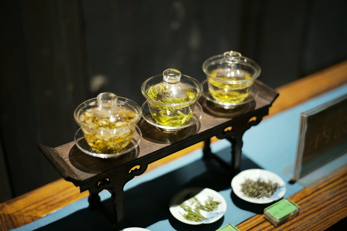 Oolong tea leaves with rolled appearance